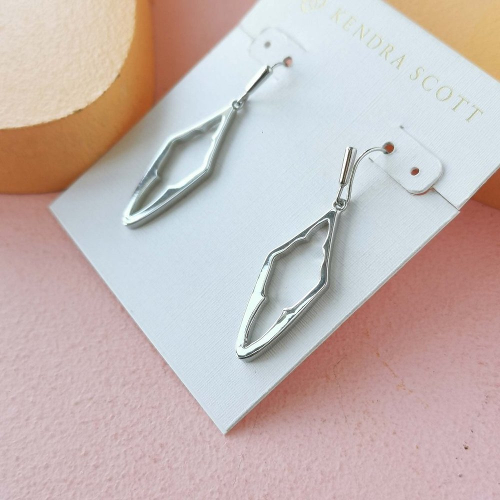 Kendra Scott - Elongated Abbie Silver Open Frame Earrings - Picture 2 of 3